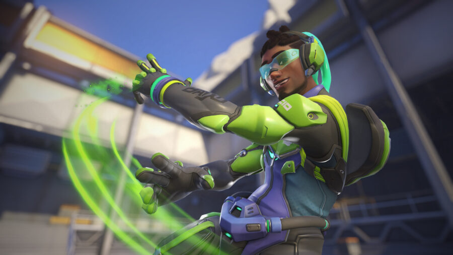 Can someone tell me why when I play lucio my crosshair gap gets so huge? :  r/Overwatch