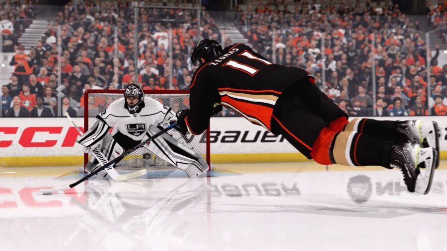 NHL 23, which features crossplay.