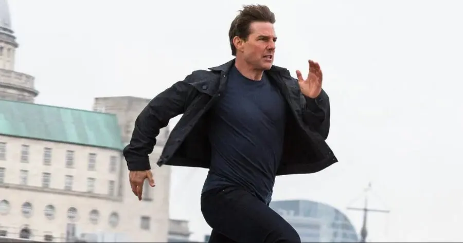 Tom Cruise - Figure 2