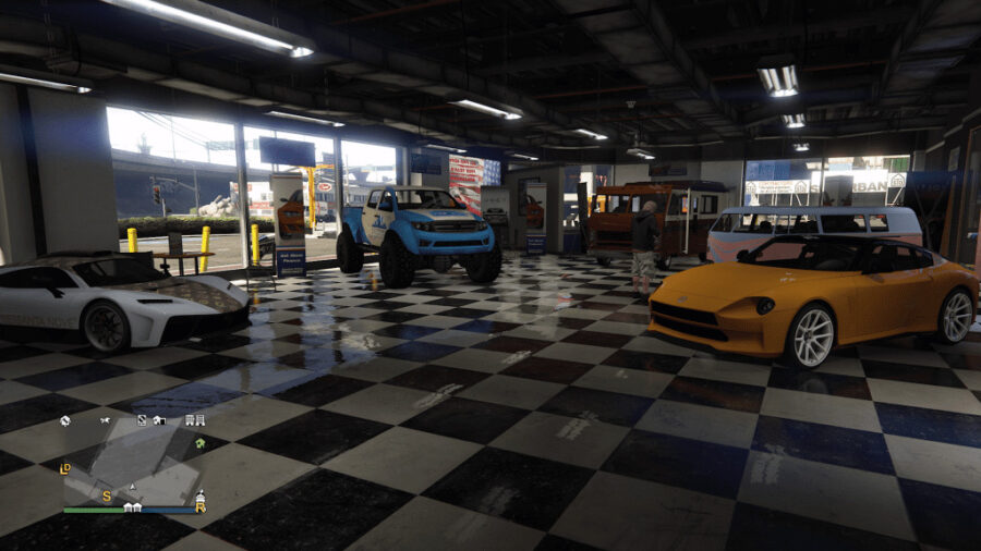 The new cars in Simeon's Showroom in the January 5  GTA Online Weekly Update.