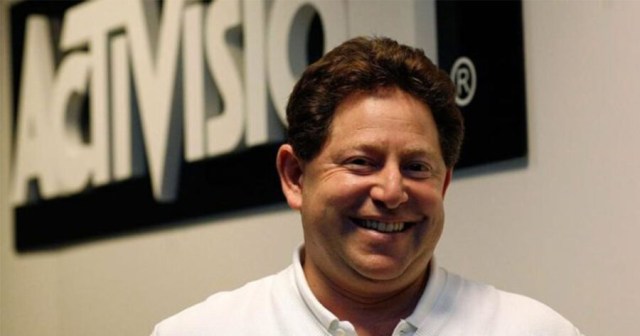 Bobby Kotick Announces New Apology Letters Will Be Written by Alternating Teams at Treyarch and Infinity Ward Each Year for Foreseeable Future