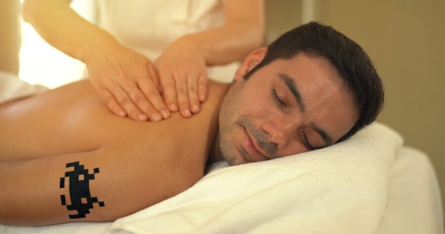 Gamer at Massage Parlor Can’t Seem to Unlock Happy Ending