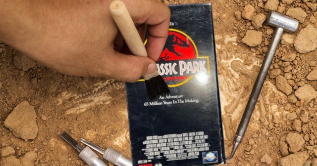 Archaeologists Discover Decades Old Jurassic Park Movie That Doesn’t Suck