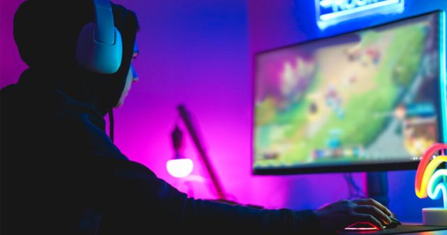 Sick, Depraved Streamer Can’t Have Fun Unless Others Are Watching