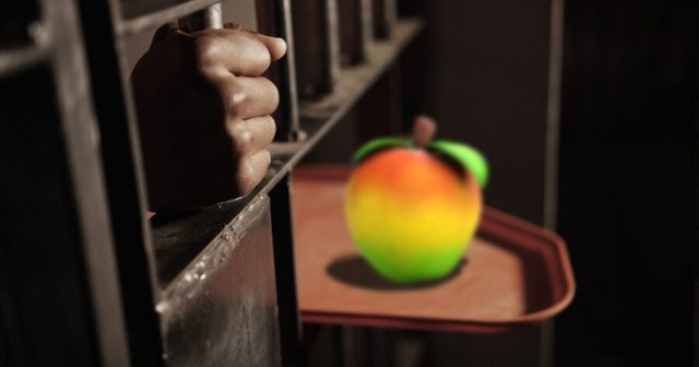 Death Row Inmate Requests 100 Wumpa Fruit for Last Meal