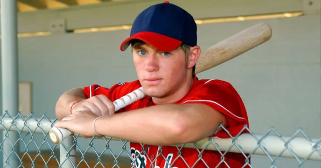 So-Called “Retro” Gamer Sucks at Baseball