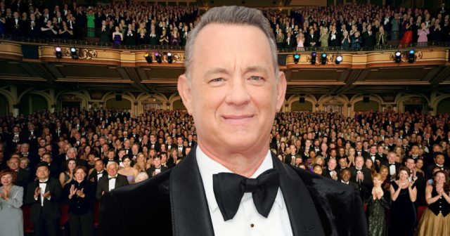 10-Minute Standing Ovation Just Long Enough for Tom Hanks to Go Through Audience Members’ Bags