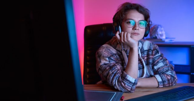 Selfish Webcomic Artist Takes Break