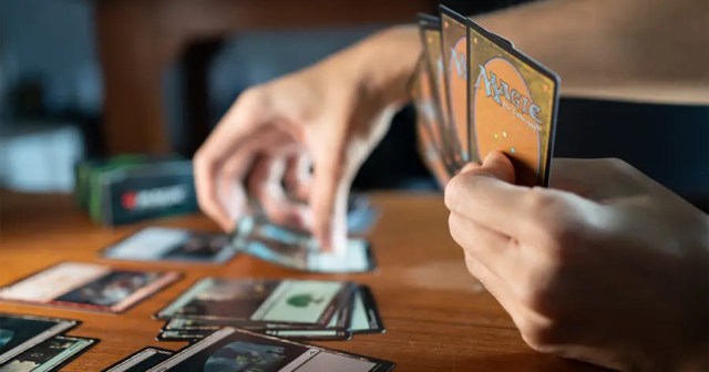 “Magic: The Gathering Is Like Crack” Says Man Who Has Never Been Addicted to Crack
