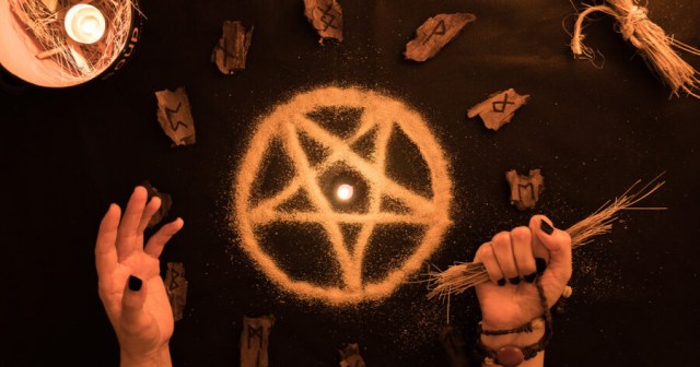 Demonic Spirit Can’t Understand Summoner’s Horrible Latin Pronunciation