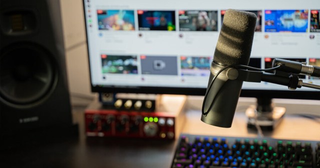 Twitch Front Page Just 10 Streamers Reacting to Each Other’s Controversies