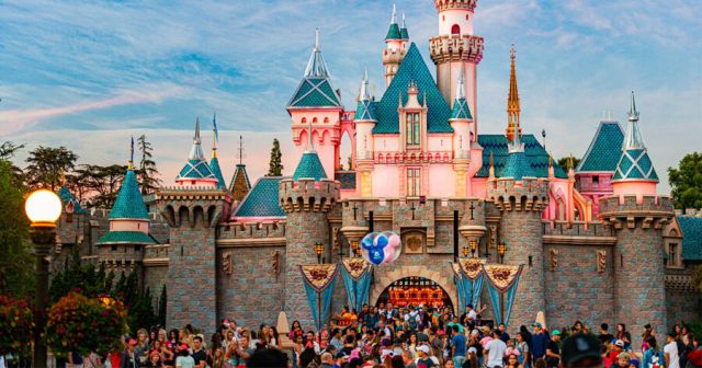 The 12 Most Controversial Disneyland and Disney World Attractions