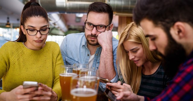 The Pressure Is Off: Man Preemptively Announces He’s Not Proud of His Quiplash Answer