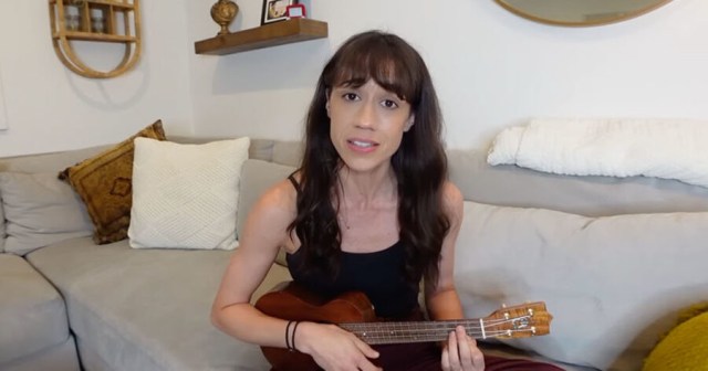 Miranda Sings Apologizes for Controversial Ukulele Video With Heartfelt Banjo Song