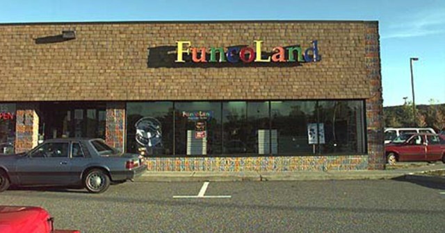 FuncoLand Manager Who Traveled From 1996 Via Time Machine: The Hard Drive Interview