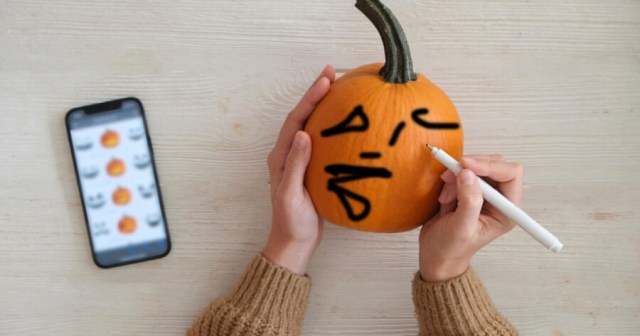 AI Generated Jack-o-Lantern Pattern Missing Eyes, Nose, Mouth