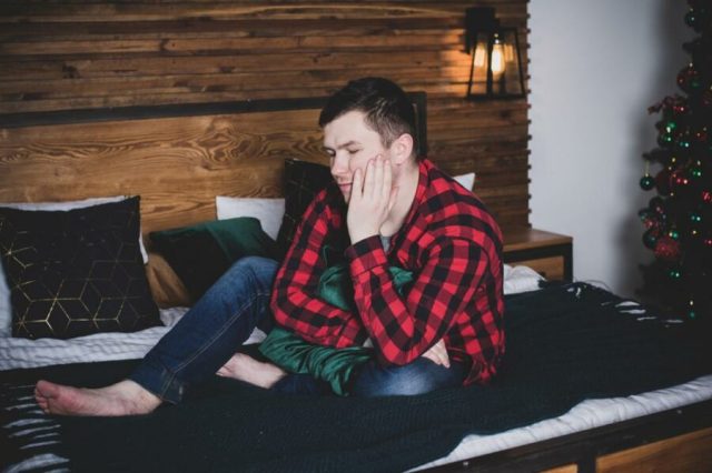 10 Tips for Fighting Seasonal Depression and Ultimately Failing Like You Do at Everything Else