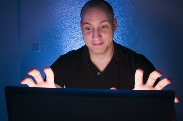 Report: Horndog Reply Guy Has Best Vocabulary You’ve Ever Seen