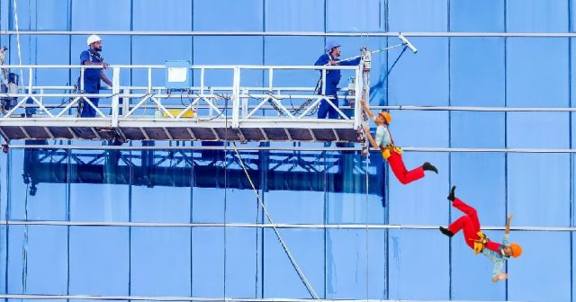 Window Washer Falls to His Death After Coworker Edge Guards Scaffolding