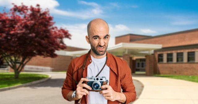 40-Year-Old Gamer Hoping Photographing High School Students Not Integral to RPG’s Gameplay