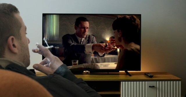 Resolution to Quit Smoking Immediately Fails With Mad Men Rewatch