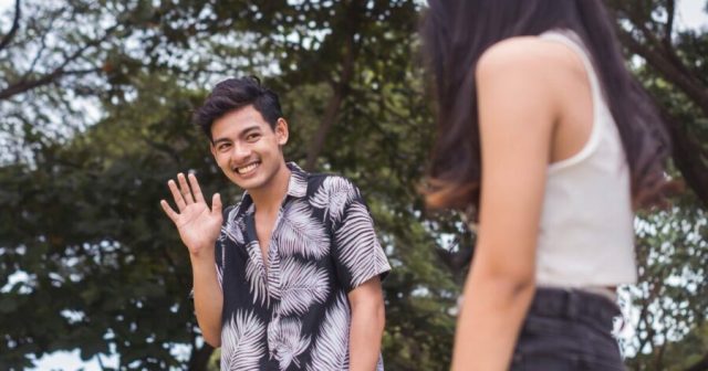 “Hello, Weary Traveler,” And Other Pick Up Lines Guaranteed To Seal The Deal